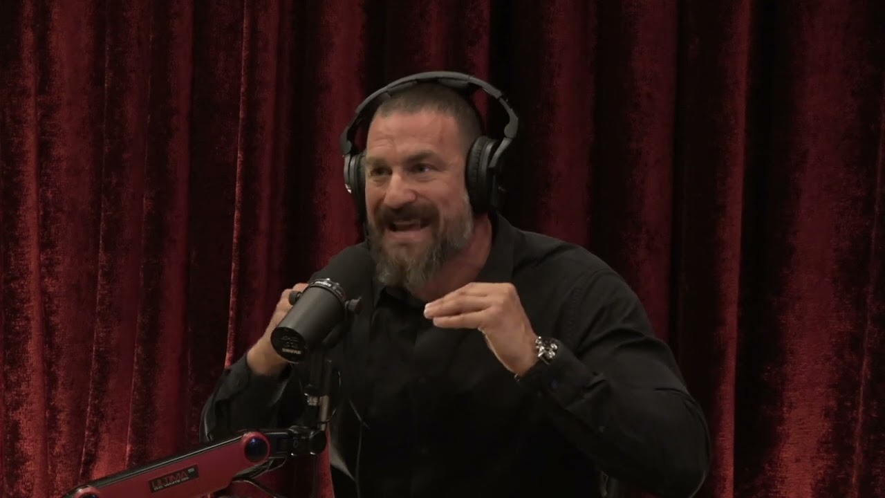 Joe Rogan Experience #1842 - Andrew Huberman
