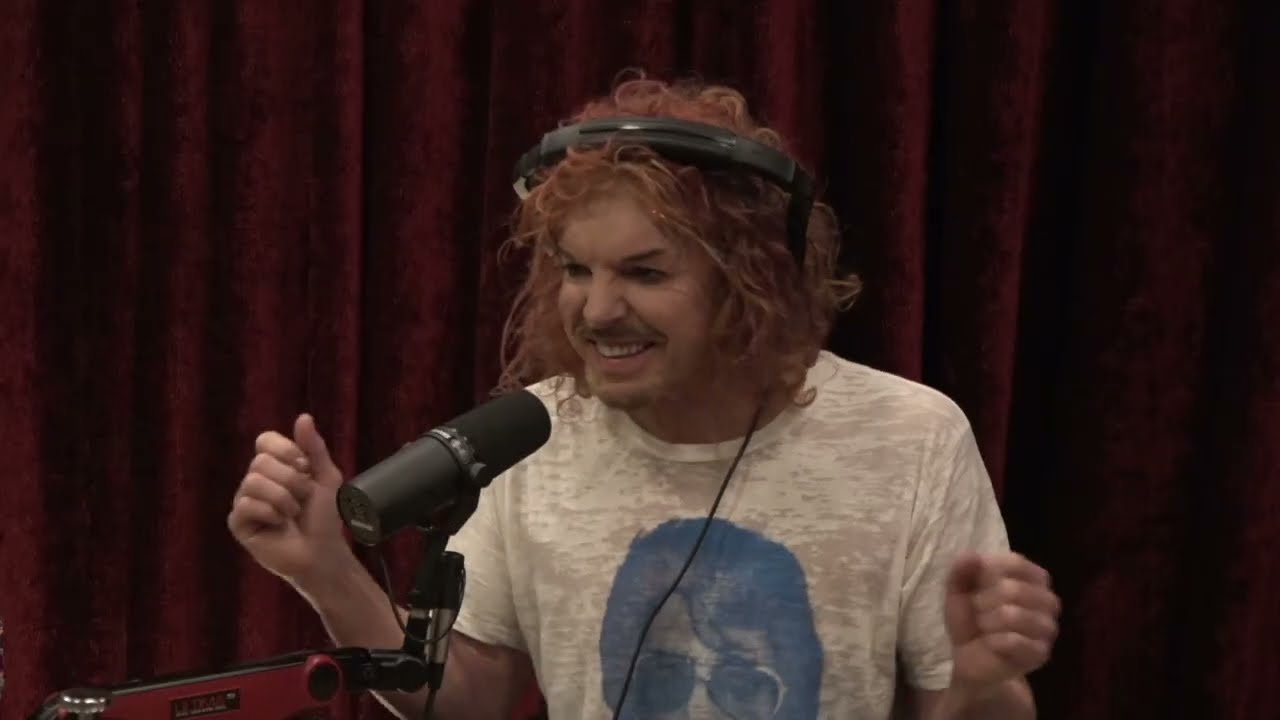 Joe Rogan Experience #1758 - Carrot Top
